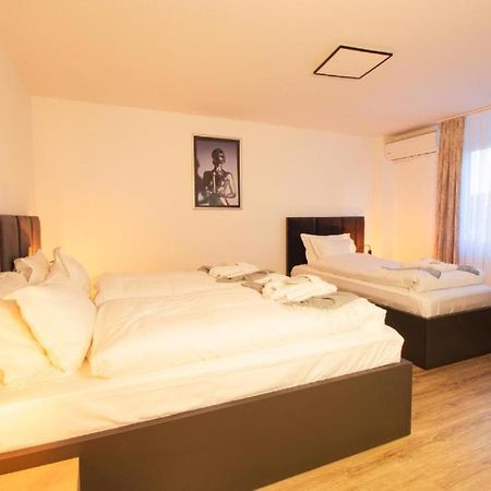 Hotel Dona Μπέργκις Γκλάντμπαχ Εξωτερικό φωτογραφία
