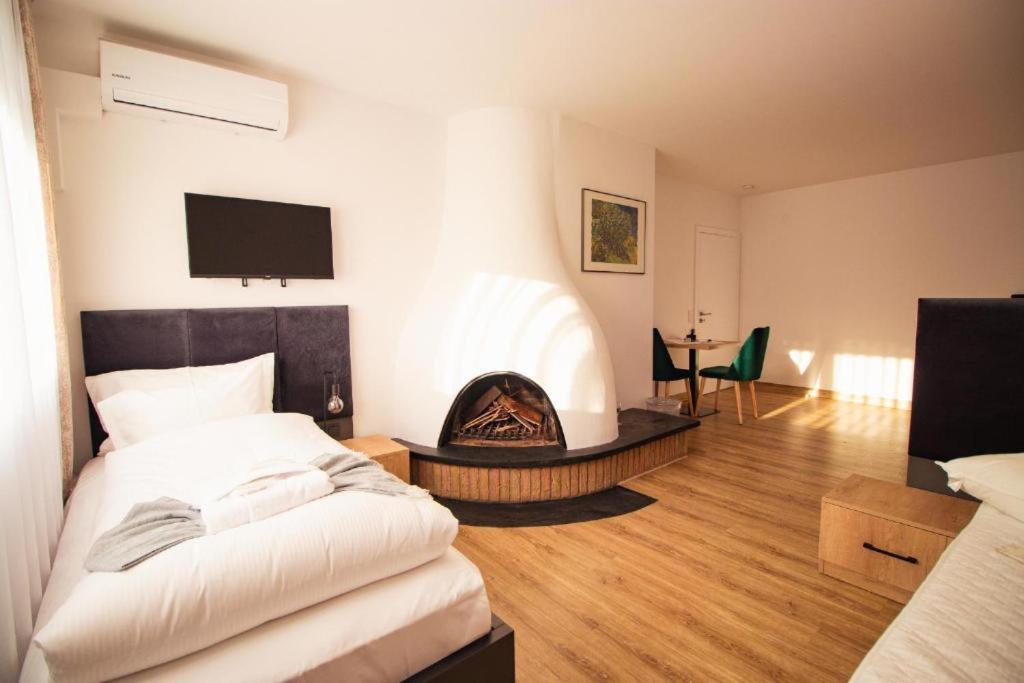 Hotel Dona Μπέργκις Γκλάντμπαχ Εξωτερικό φωτογραφία